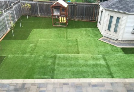 5 Common Mistakes People Make When Designing Artificial Grass Landscapes Vista